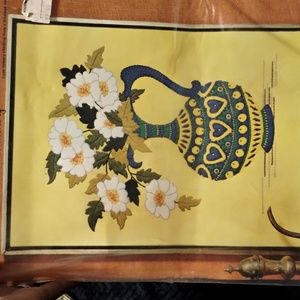 Vintage Paragon 1960's-70's Creative Crewel Stitchery Kit Ceramic Vase #0619